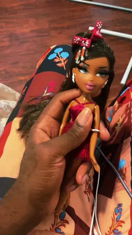 A lil sasha #restyle #brat #bratzsasha #bratzhairstyles #bratzgirlsniteout 