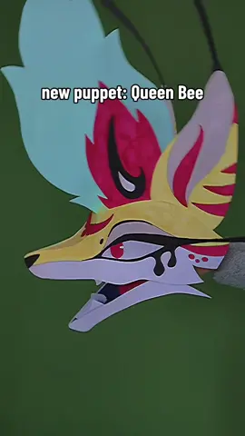 IK THE PEN IS STREAKY BUT ITS FIXED THIS IS JUST A VID BEFORE I FIXED IT :) #helluvaboss #queenbee #helluvabossqueenbee #samurott #fyp #dragon #paperdragonpuppet #paperdragon #puppet #viral #samurottdragon 