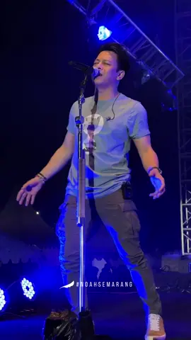 keren 👍 #arielnoahterbaru #arielnoahstore #arielnoahstyle #arielnoahband #arielnoah #arielnoahfans #noahkonser 