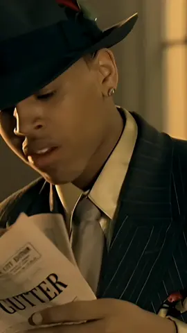 Chris Brown 🇺🇲 - Gimme That (feat. Lil Wayne) (2006) #chrisbrown #fyp #fypシ #fypage #foryou #foryoupage #viral #trending #music #musicvideo #songs #musica #fy #tiktokindia #tiktokchina #tiktok #duet