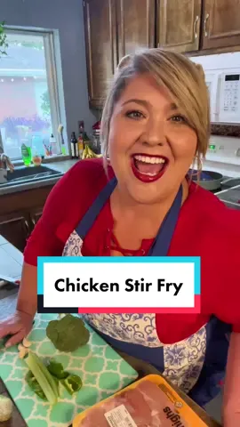 This easy chicken stir fry is delicious and is definitely budget friendly! #chickenstirfry #stirfry #chickenrecipe #kikkoman #easymeal #budgetfriendlymeals 
