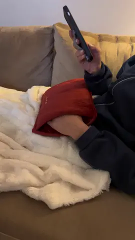 بدون غلاية. بدون بطارية. بدون حوسة. كمادة كهرمائية مصممة لتخفيف آلام الدورة الشهرية والتقلصات وانتفاخات البطن 🤗❤️ #الدورة_الشهرية♥️  #آلام_الظهر #كمادة #كمادة_كهربائية #كمادة_كهرمائية #كمادة_ريد #كمادة_تخفيف_الألم #كمادة_الدورة_الشهرية #كمادة_حرارية #ريد #كمادة_ريد_الكهرمائية #كمادة_كهربائية_مائية #تقلصات_الدوره #تقلصات_البطن #تقلصات #تقلصات_عضلية #انتفاخات_البطن #انتفاخ_البطن #انتفاخ_القالو #القولون #القولون_العصبي #القولون_الهضمي #تشنجات_الكولون #تشنجات_العضلات #تشنجات_عضلية