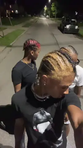 mis my cousins  • • • #BlackMusic #Hairdye #hairtutorial 