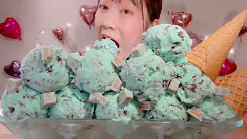 チョコミントアイス🍦 Mint Chocolate🍦#サーティワン #咀嚼音 #食べる音 #mukbang #asmr #asmrsounds #asmrvideo #eating #eatingshow #eatingsounds #youtube #miyuasmr #food 
