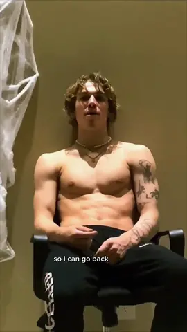 he's so funny😭 I'm in tears💀 #vinniehacker #vinnie #vhacker #vintok #viral 