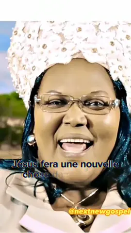 Dieu fera une nouvelle chose dans ta vie dis Amen ✨🙏#parole #chretienne @abitormakafuiofficiel #lyricsvideo #togo #youtube #gospeltogo🇹🇬🇹🇬🇹🇬 