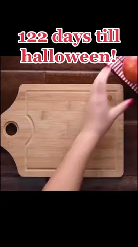 #fyp #foryoupage #foryou #halloween #halloweentok #halloweencountdown#apple #fypシ #viral #yummy #cook 