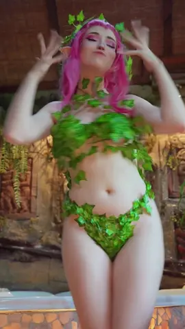 I wanna at least post one Great Fairy video here too owo #greatfairy #greatfairycosplay #cosplay #zelda #tloz #tlozcosplay 