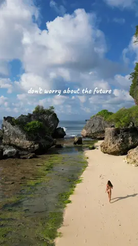 Practice being in the present moment. It will all work out✨🫶 #motivation #inspiration #wellnesstips #traveltiktok 