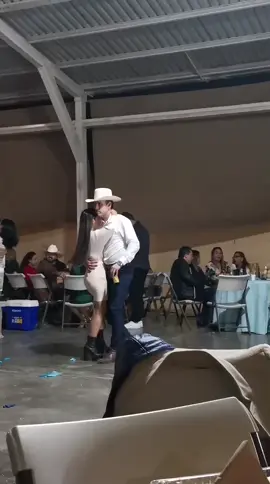 🤍 #banda #miamor #novios #amor #Love #couple #couplegoals #parejas #parejasgoals #fyp #viral #parati #tiktok #moments 