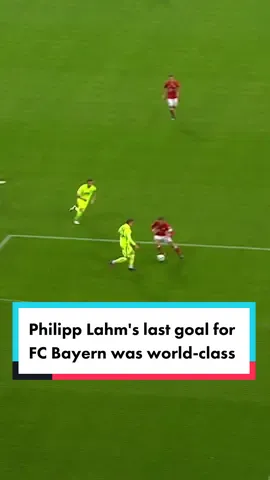 Philipp Lahm's last goal for #FCBayern was world-class ✨👏  #MiaSanMia