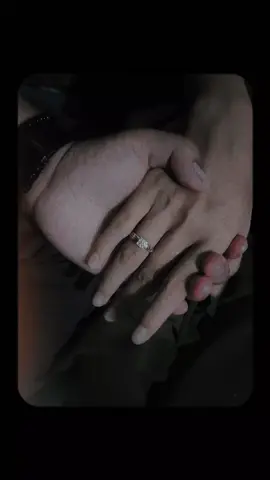 🤍🤍 #couplegoals #myboyfriend #romanticsong #lovestory #fototangansamadoi 