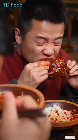 Mukbang ASMR Trung Quốc ăn cơm với ớt cay, móng heo hầm giành nhau ăn ngon miệng #xh #xuhuong #FoodFestOnTikTok #food #asmr #ăncungtiktok #mukbang #anngonnaugon 