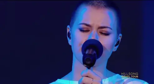 Oceans - Hillsong Unidted #louvores #louvoresinternacionais #hillsong #oceans #musicainternacional #deus #musica #music #musicagospel 