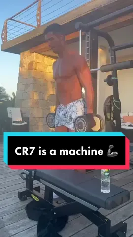 The goat is always working 🐐💪 (via cristiano/IG) #CR7 #cristianoronaldo #goat #gym 