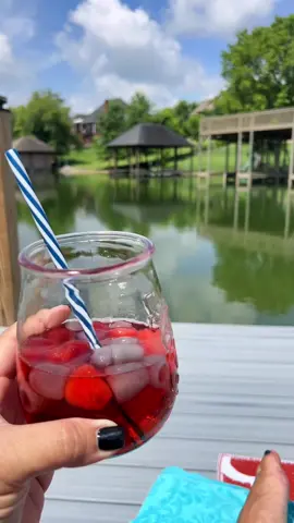 Had a little fun with our ice maker and Kool-Aid #ad #icemaker #koolaid #lakeliving 