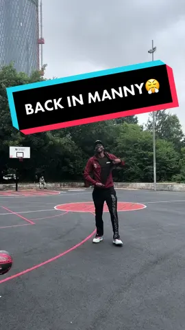Rating UK basketball courts! Pt.191 BACK IN MANNY! With @projectswishengalnd🤝🇬🇧 #basketball #hoops #sports #fyp #britishbasketball #ukbasketball #rating #PlacesToVisit #manchester 