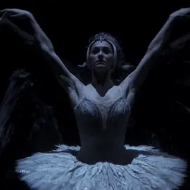 Odette’s Downfall | Do you have a favourite ballet ? ୨୧:⋅˚ #ballet#aesthetic#royalballet#royaloperahouse#fyp#foryoupage#fy#foryou 