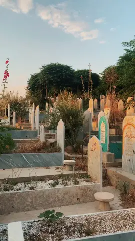 بیری ڕوخسارێك ئه‌كه‌م كه‌ نازانم خاك چۆنی شێواندووه‌ 💔  #مردن #مردن_بەسە_ئامۆژگاریت_بکات #oops_alhamdulelah #قەبر #قەبرسانەکان #خێری_تێدایە #چیرۆک #قورئان_ئارامی_دڵان🕋📿خودایە_لێمان_خۆشبە #لێخۆشبون #سبحان_الله #foryoupage❤️❤️ #mrdn💔🎚️🌝 #alhamdulillah #گۆڕستان 