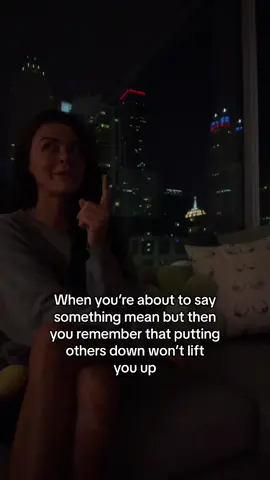 Just be kind🤷🏻‍♀️ the energy you put out is the enegy you get right back🥰