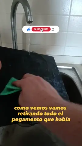 Asi se limpia la placa de tu bambu labs! #impresion3d #mantenimiento #bambu #lab #x1 #viral #short #curiosidad 