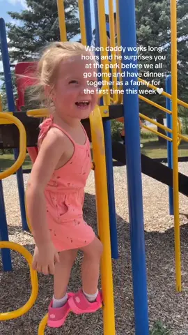 Most heart-melting thing they do🥹🤍 #bluecollorhusband #bluecollorboys #bluecollor #longhours #construction #bluecollorwife #MomsofTikTok #babiesoftiktok #fyp #husbandwife #sad #daddyshome #surpise #missingdad 