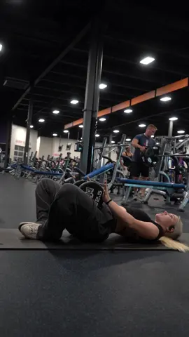 Glute day posted on ig 👀🤍@Darc Sport code | kenzieb