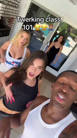 I need new students at thos point lol who else should i get in my dance class next ????