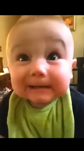 The last one 🤣🤣 #baby #fun #babyfunny #funny #funnyvideo #funnyvideos #kidsoftiktok #fail #failvideo #failarmy #fyp #fypシ #kid #kids #laugh #usatiktok #funnyusa #foryou #foryoupage #viral #🤣 #🤣🤣🤣