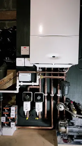 Full 2 zone heating system repipe witj combi oiler and booster pump  #professional #sw #dublin #tradesman #ireland #heatingengineer #worcesterboschprofessional #construction #beforeandafter #gastronomia 