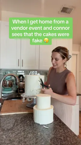 The betrayal in his eyes 🥹🫨💗🫶 #cake #cakes #SmallBusiness #smallbusinesscheck #baker #baking #fakecake #homebaker #brother #prank #baker #baking #bakerylife 