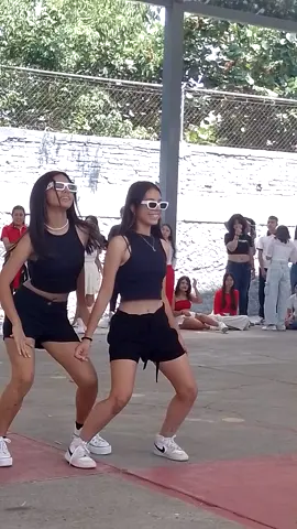concurso de baile secundaria 12 dúos #bailestiktok #secundaria #feliz #estudiiantes #viral #estudiiantes #parati #secundariapublica 