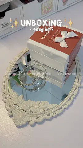 Vào giỏ hàng trang tui để hốt em nó nha🌷@TIF WATCHES #unboxing #phukien #dongho #donghonu #tifwatches #xuhuong #viral #fypシ #foryou 