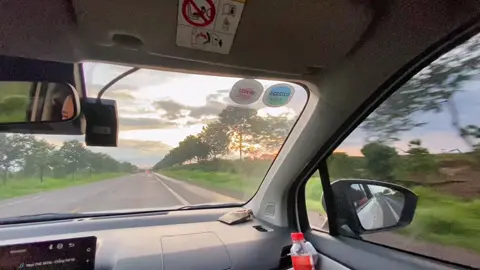 Hè về là ta phải đi thôi ❤️ #tiktokgiaitri #xuhuong #NhữngConĐườngĐẹp #LangThangĐườngPhố #trip #car #dulich #trending #laixe #quoclo14 #daklak 