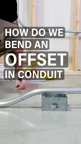 How to bend an offset #electricianu #electrician #electricians #electriciansoftiktok #electricianoftiktok #electriciansofinstagram #electricianofinstagram #electricianshit #electriciansofamerica #sparky #sparkylife