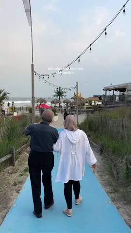 core memory unlocked 💌 my best friend walking with my dad to the beach is the moment i didnt know i needed - so grateful  #family #friendship #sisterhood #friendsthatarefamily #corememory #fyp 
