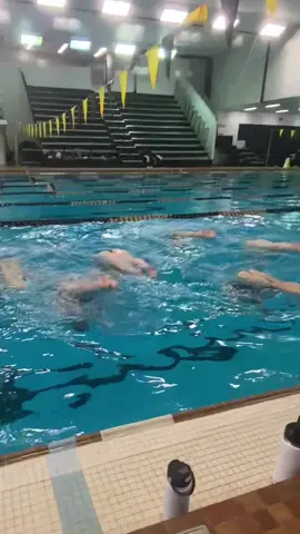 Practice makes perfect for the NS/NB SYNC team!  #synchronizedswimming #artisticswimming #artisticswimmer #synchro #swimming #novascotia #newbrunswick #sync #fyp #foryou 