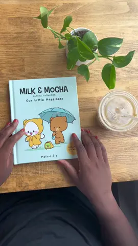 Cozy up with a warm cup of tea and follow the sweet scenes of @milkmochabear 🧸💛  Available for pre-order at your bookstore! #milkandmocha #milkandmochabear 