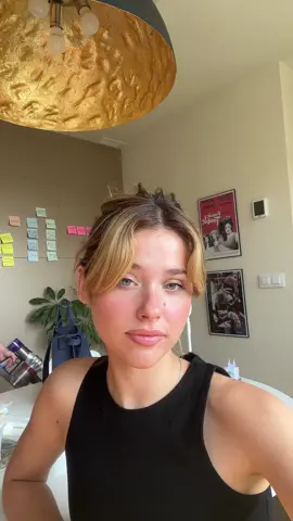 Mi hermana detras lo siento t quiero