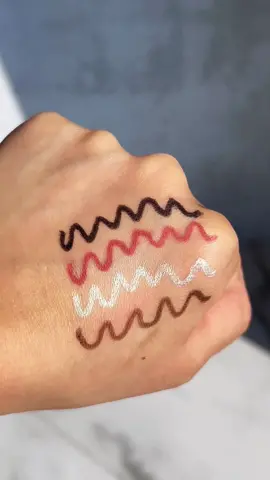 LOOK AT THIS 😳💖 #makeuppencil #amazon #kateliabeauty #makeuppen #touchup 