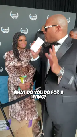 😱 Asking strangers how much money they make 💰  