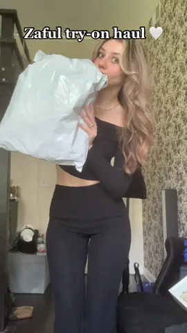 Use discount code “gab23” can save 22% on all Zaful orders. No minimums. @ZAFUL #ZAFUL #ZFgirl #ZAFULwear #ZAFULfashion