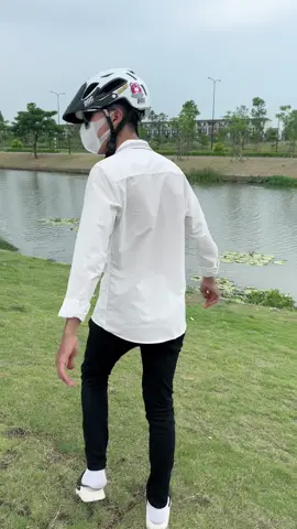 Cũng bởi tui nghèo chỉ biết bẻ hoa trộm tặng em thôi 🤧❤️‍🩹#xuhuongtiktok 