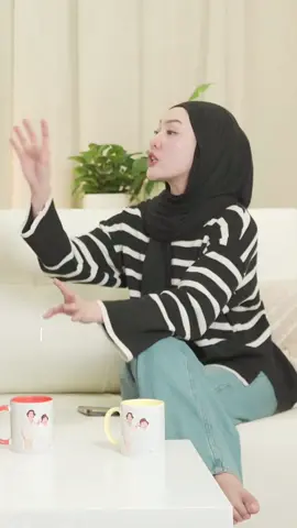 2 kali kahwin 2 kali susah. Kalini Elcah nak yang senang pulak. Doakan Elcah 🤍 Btw, full video malam ni geng pukul 10! #podcast #rnrpodcastmy #elcah 