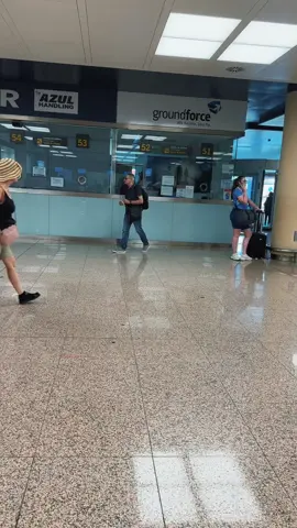 مطار برشلونة اسبانيا ✈️🇪🇸الى بروكسيل انشالله 🇧🇪
