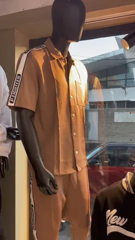 Get mo l’entre, mon revini avec ene sangat🔥🥳#tiana #dominateclothing #mauritius🇲🇺 #newarrivals #streetwear #fyp 