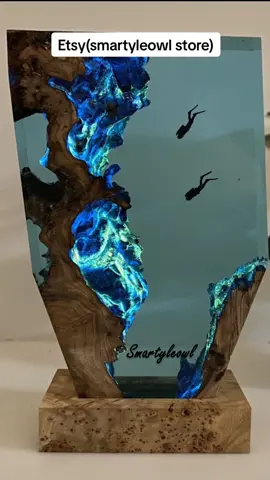 Hit the link in bio, gift for scuba diver🤿🌊#resinlamp #fyp #scubadiving #resinart #gifts #satisfying 