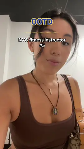 @aerie pls lets talk i love uuuuu xoxo an aerie obessed solidcore coach 💅🏽 #fitnessinstructor #groupfitnessinstructor #nycootd #gymootd #activewear 