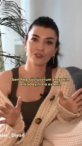 En yakın arkadaşınız ile evlenin #aslihanguner #ipektuzcuoğlu 