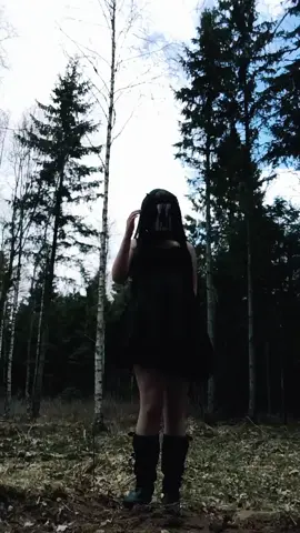 im obsessed with those silly slideshows that are like 